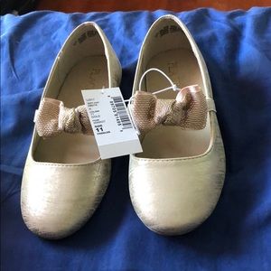 Brand new toddler girls dress shoes size 11